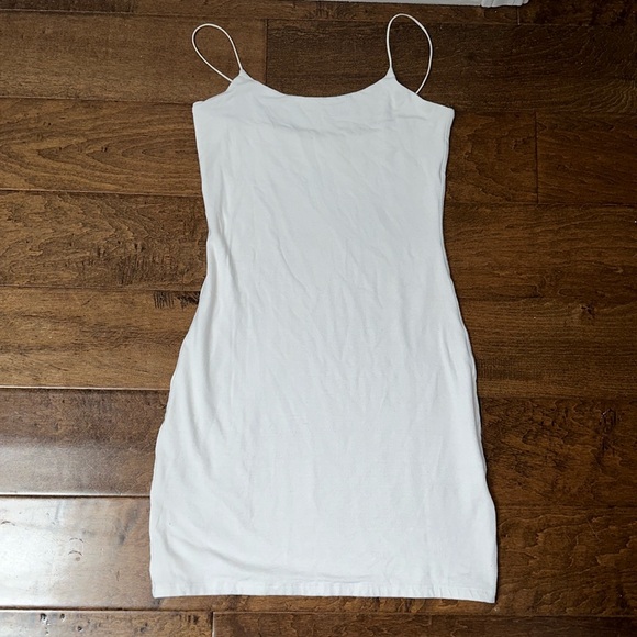 Aritzia Dresses & Skirts - Aritzia Wilfred White Mini Dress